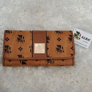 Tan horse wallet NWT HOST PICK 💛🖤